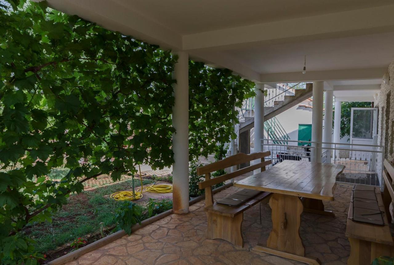 Dujo Apartment